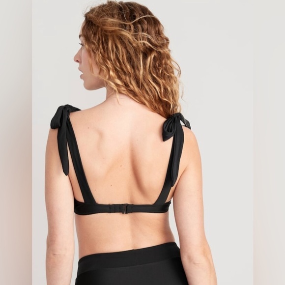 NWT! Black Tie-Shoulder Underwire Bikini Swim Top - Multiple Sizes 💎 - Picture 2 of 9